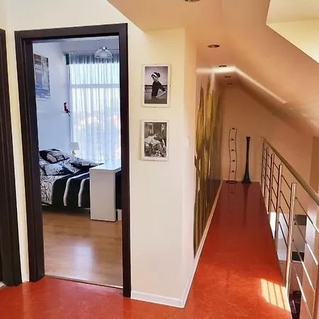 Nina Апартаменты